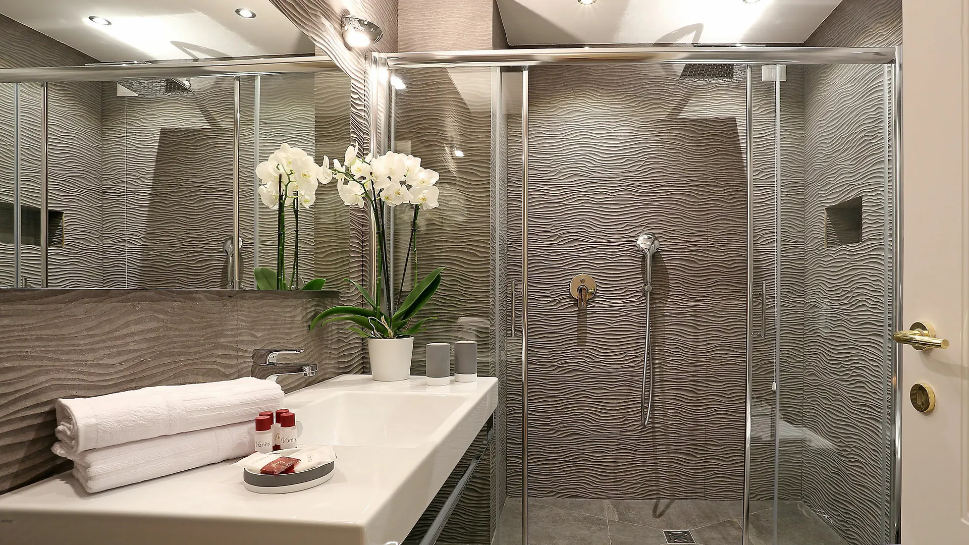 Spagna Art & Suites - Ca Domus Collection 罗马 招待所