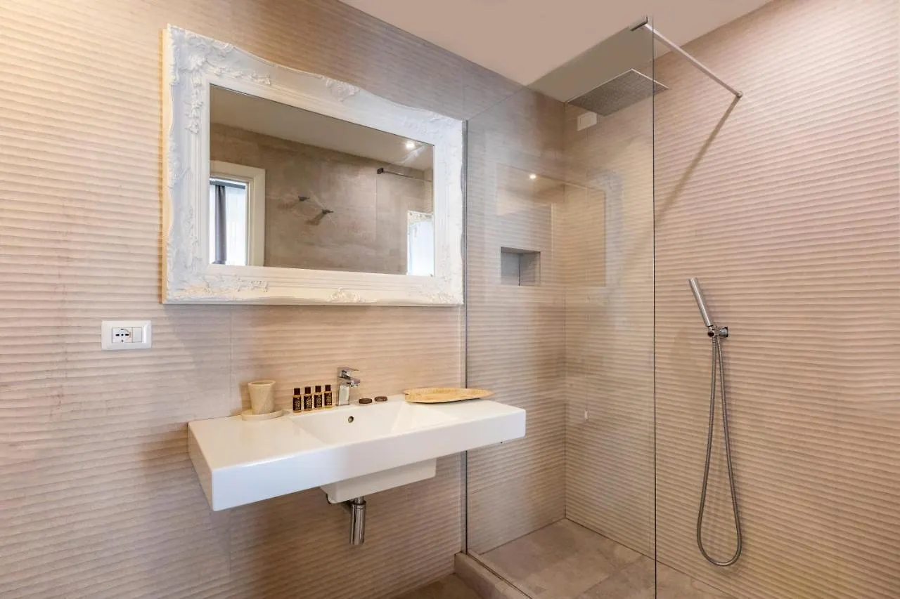 Spagna Art & Suites - Ca Domus Collection Roma Italia