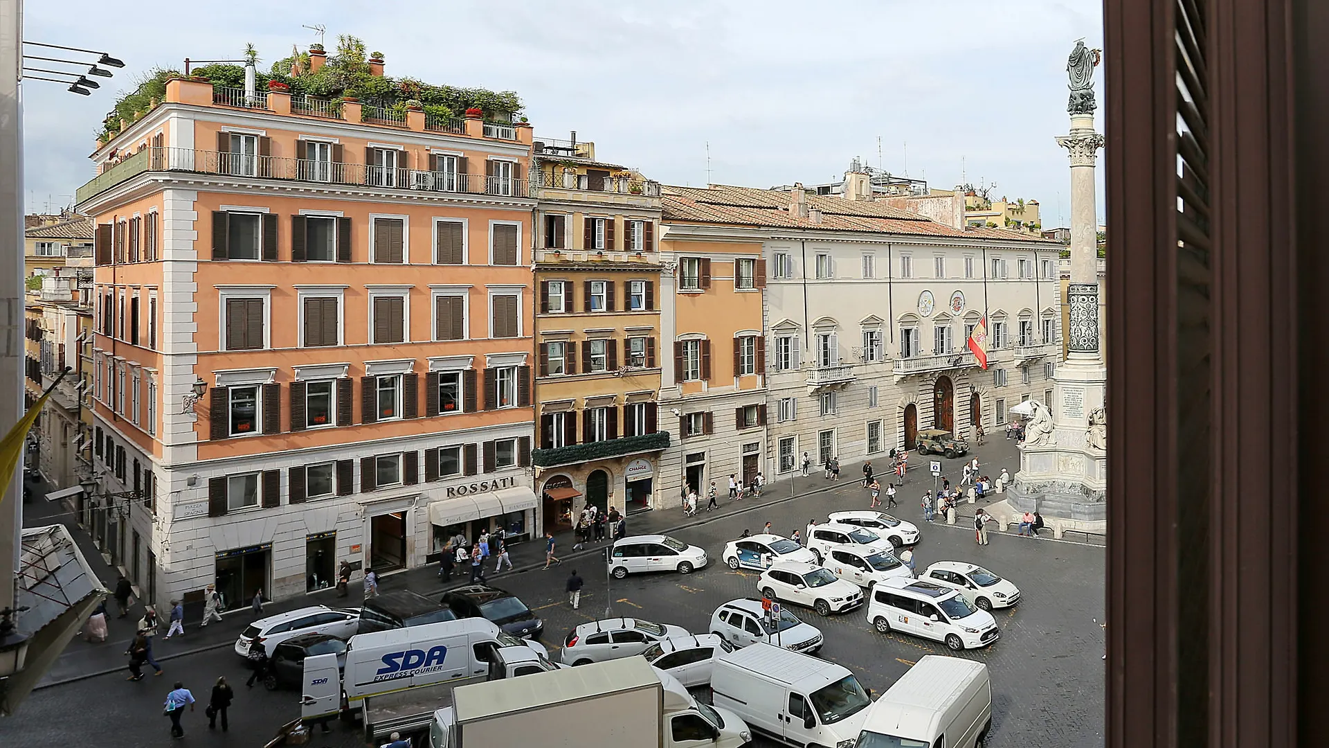 Spagna Art & Suites - Ca Domus Collection Roma 2*,