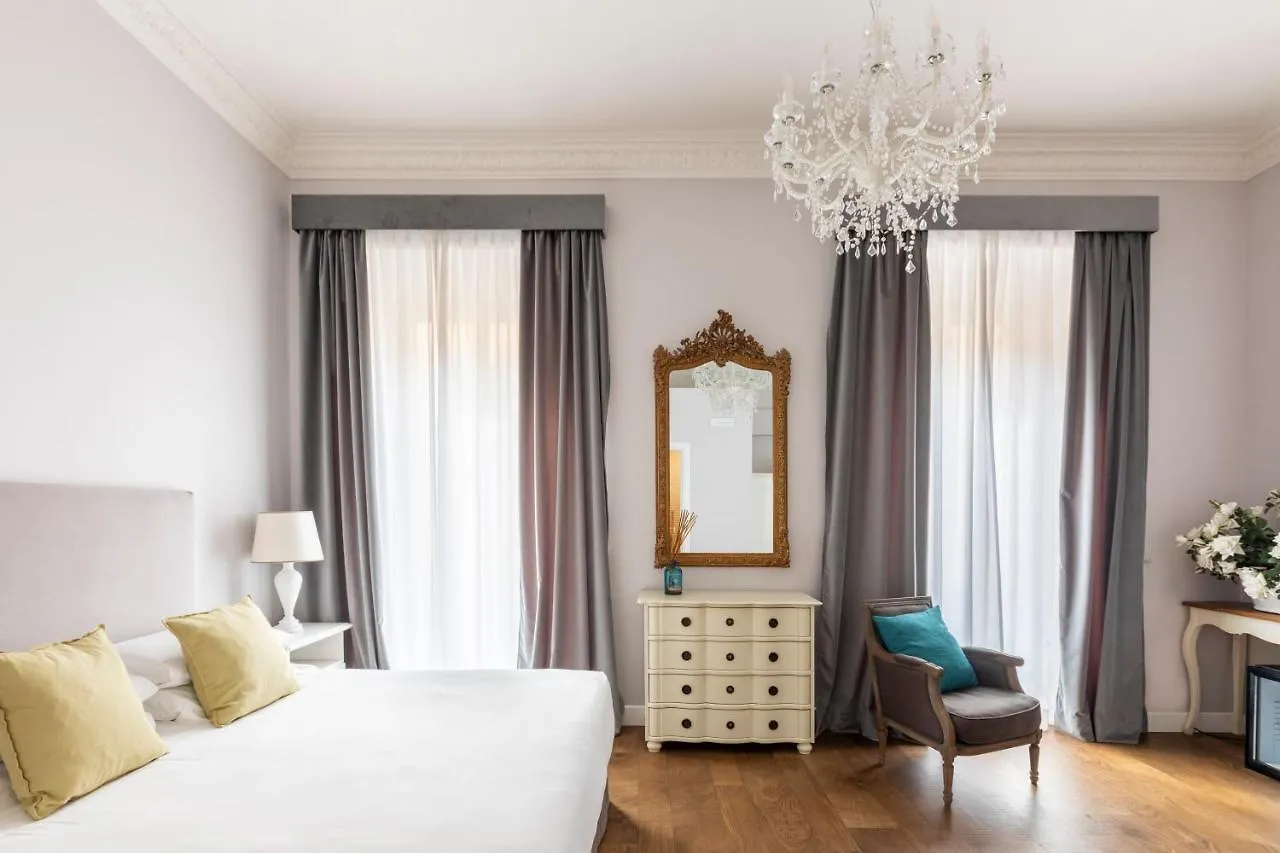 רומא Spagna Art & Suites - Ca Domus Collection בית הארחה